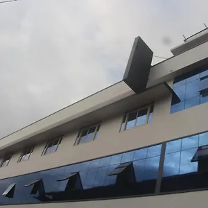 ** Hotel Clouds India